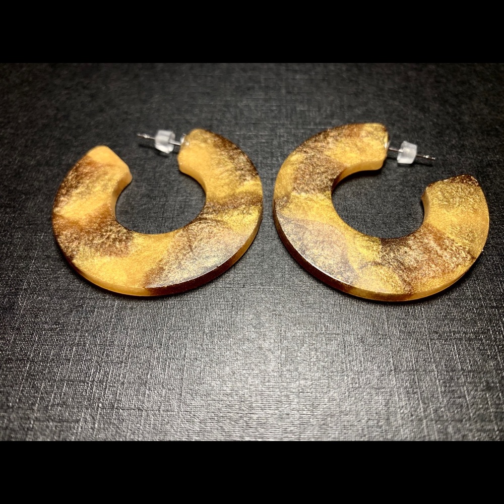 Acrylic Tortoise Hoop Earrings